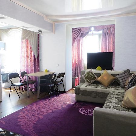Maximus Apartament Bishkek Exterior foto